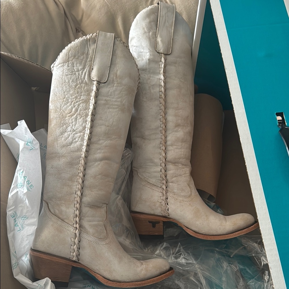 Lane boots